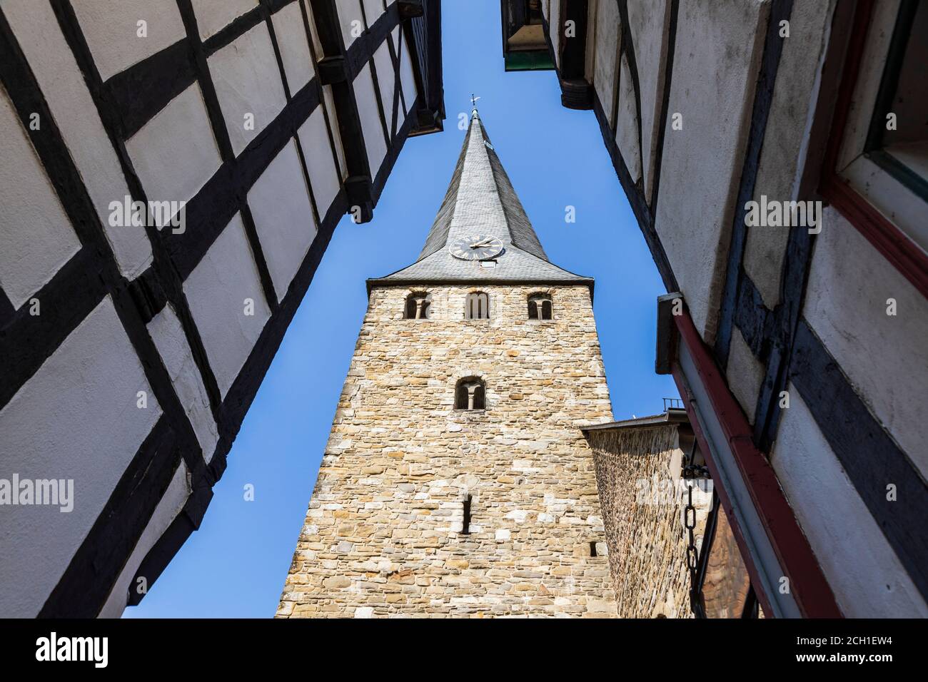 Historische St.-Georgs-Kirche im historischen Zentrum von Hattingen, Ruhrgebiet, Nordrhein-Westfalen, Deutschland Stockfoto