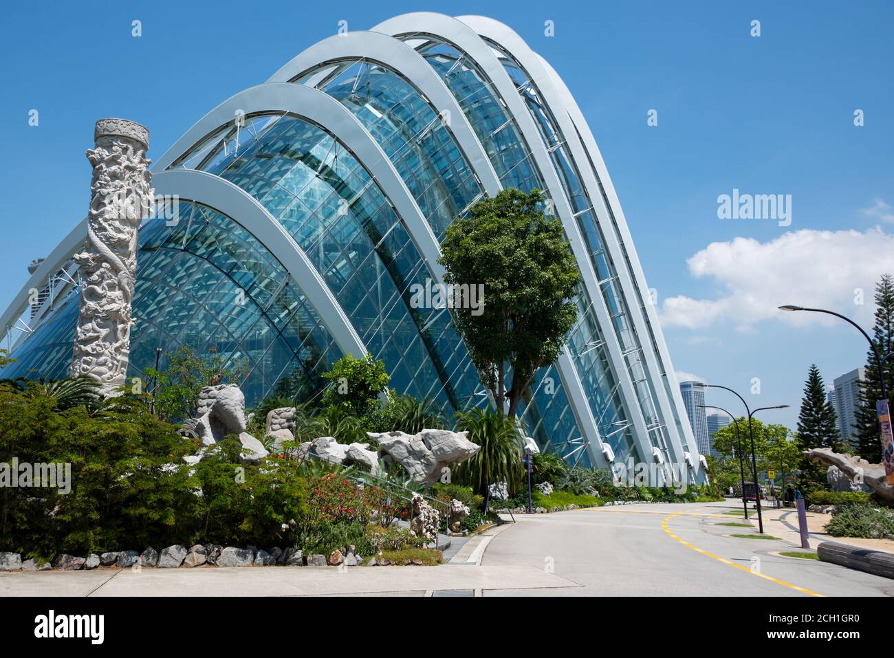Singapur, Gardens by the Bay, Cloud Forest Dome. Stockfoto