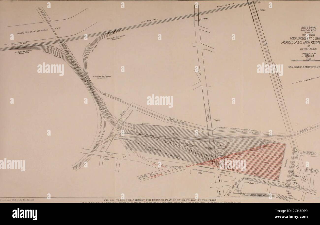 . Bericht über Bahngüte Kreuzung Beseitigung und Passagier-und Güterterminals in Los Angeles . /,/ MAP jtKmuG Tim MimMHT & ccHxampRomw PUM um ptss&ms mMimL ATLOS ANGELES. C4L (WM. Oamntfi^ nwss it/tmt. tom Ho -. ■r ullmale plnn ^ ^ c 328 Los Angeles Terminal Investigation Southern Pacific-Salt Lake Plan for Joint StationProposed Steam Road Construction die allgemeinen Merkmale des Plans wurden bereits beschrieben und Anordnungen für und gegen die Nutzung dieser Website gegeben, Mit der Schlussfolgerung, dass dieser Plan der Kommission in der am 22. November 1917 eingereichten Anmeldung Nr. 3346 vorgelegt wurde, Stockfoto