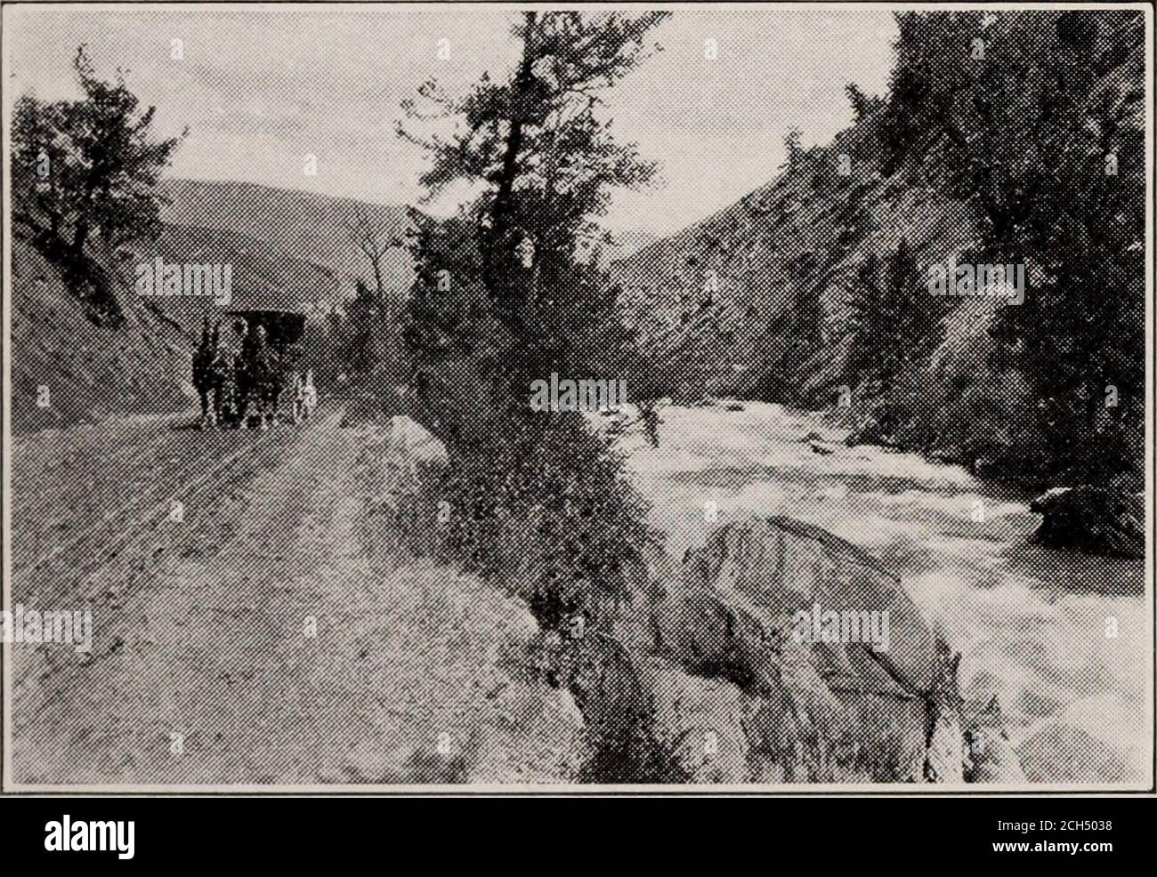 . Alles über die Touren und Preise im Yellowstone Park . Die Fahrt im Park muss bis zum 19. September 1915 abgeschlossen sein. Die Hälfte dieses Fahrpreises wird nicht für Kinder gemacht werden, aber Bühne Unternehmen im Park wird die Hälfte Rate für Kinder von fünf und unter zwölf Jahren machen, und Hotel Unternehmen wird die Hälfte der Preise für Kinder unter acht Jahren machen. Hotelpreise sind 5.00 Dollar und mehr pro Tag, entsprechend der gewünschten Unterkunft. Das ist das Ticket für die reguläre Parkrundfahrt und beinhaltet alle notwendigen und üblichen Ausgaben für die komplette Parkrundfahrt. VON LIVINGSTON NACH BILLINGS, ÜBER GARDINER UND CODY 5,05 DOLLAR Stockfoto