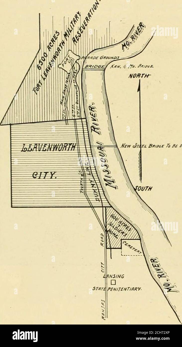 . Die Straßenbahn Überprüfung . - rat für die Erlaubnis, seine Presenthorse-Linien in eine erstklassige elektrische Linie umzuwandeln und für die Rechtleitung über solche zusätzlichen Straßen, die ihm eine Linie von Fort Leavenworth, im Norden der Stadt, zum Soldiers-Haus im Süden geben würden (siehe Karte), vielversprechend am Anfang, Und so schnell wie möglich zu konstruieren, wie ^£n (Jr, SL BfriPCC ff£ fft/n,r.. Straße, und es mit den am besten verbesserten Elektro-tric Geräte auszustatten. Dieser Antrag wurde vor Ort abgelehnt, vor allem, dass er den City-Earlecontract gefährden könnte. Am 4. März letzten Bürgermeister Hacker A Stockfoto
