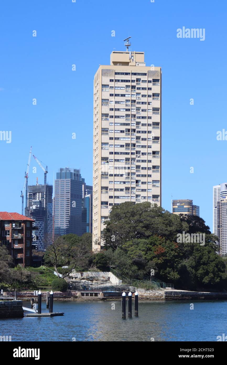 North Sydney Blues Point Tower Milsons zeigen in hellem Sonnenlicht Entnommen aus Sawmillers Reserve 1960er Architektur Harry Seidler NSW Stockfoto