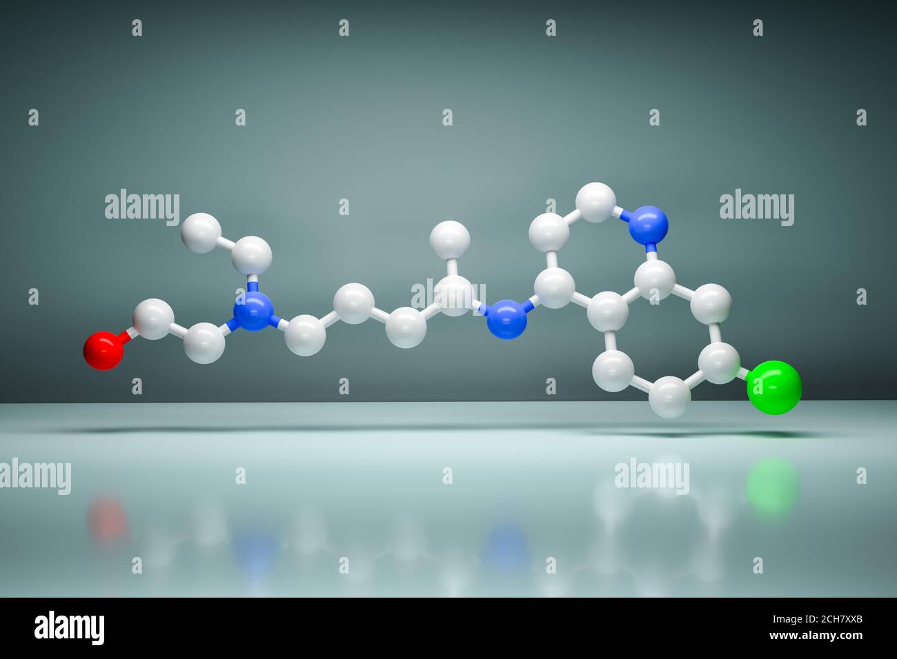 Modell eines Hydroxychloroquin-Moleküls. Kohlenstoff (weiß), Stickstoff (blau), Chlor (grün), Sauerstoff (rot). Es wird verwendet, um Malaria und m zu verhindern und zu behandeln Stockfoto