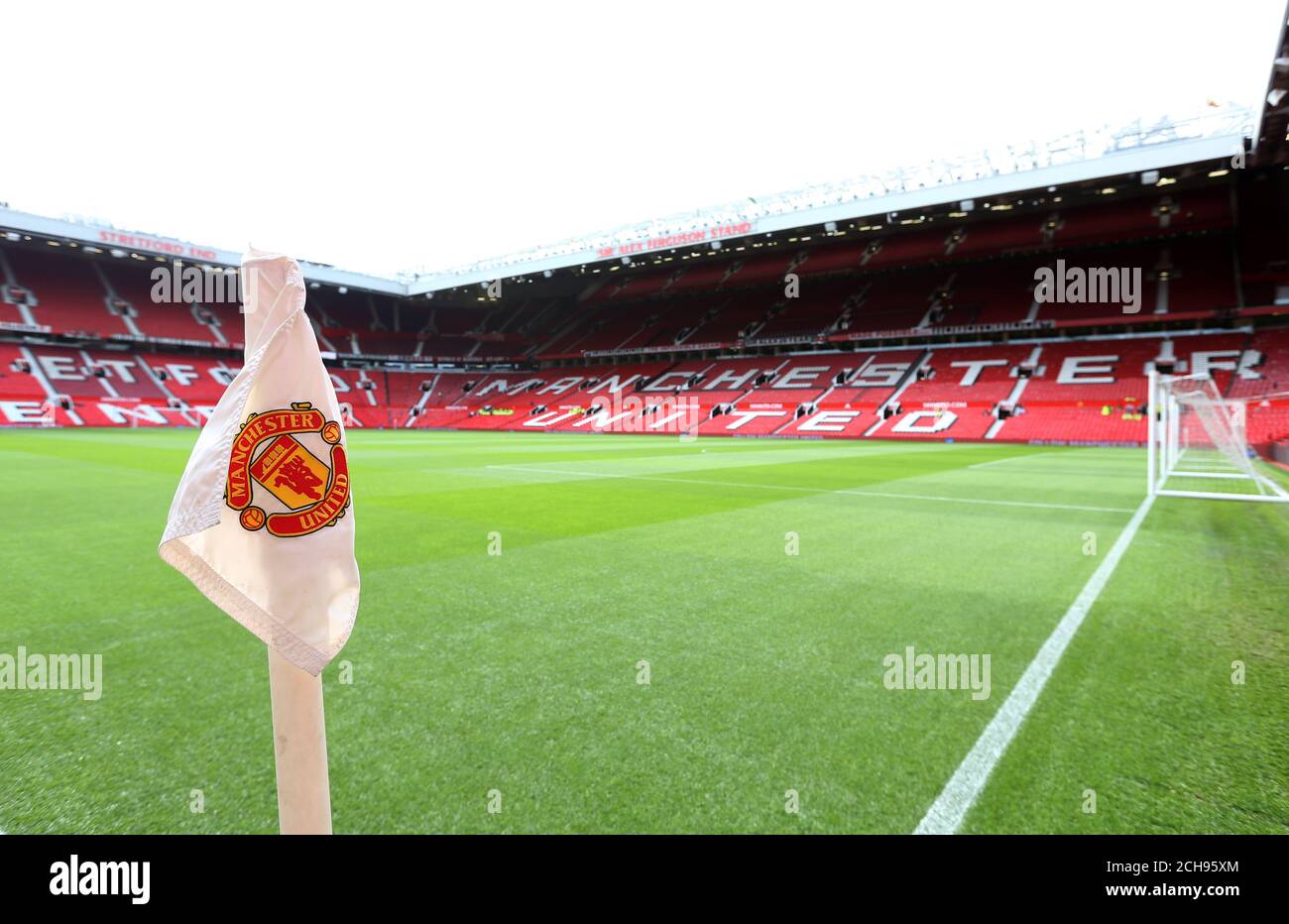 Ein allgemeiner Blick auf Old Trafford vor dem Spiel der Barclays Premier League zwischen Manchester United und Bournemouth. Stockfoto