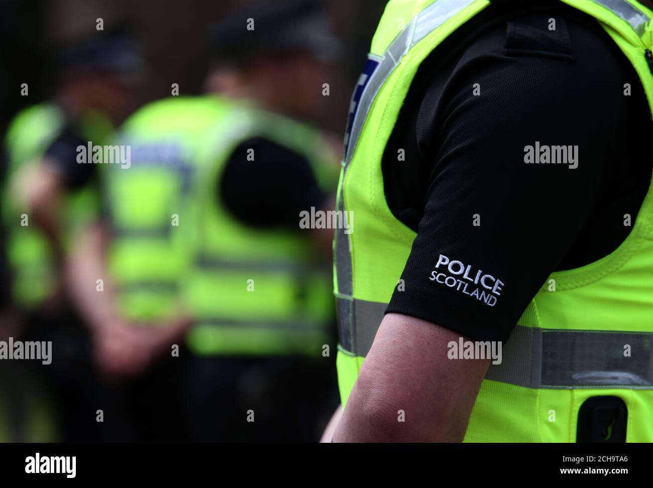 Polizei Schottland Offiziere bei einer Anti-Rassismus, pro-Flüchtling-Demonstration in Glasgow Stockfoto