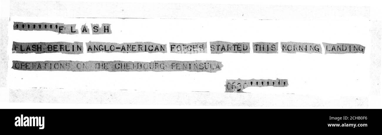 Ein Nachrichtenversand der Reuters-Press Association der anglo-amerikanischen Streitkräfte, die Landeoperationen auf der Cherbourg-Halbinsel beginnen. Die Landung der Normandie (D-Day) der alliierten Invasion der Normandie in der Operation Overlord während des Zweiten Weltkriegs zielte darauf ab, die deutsch besetzte Nordwesteuropa von der Nazi-Kontrolle zu befreien. Stockfoto