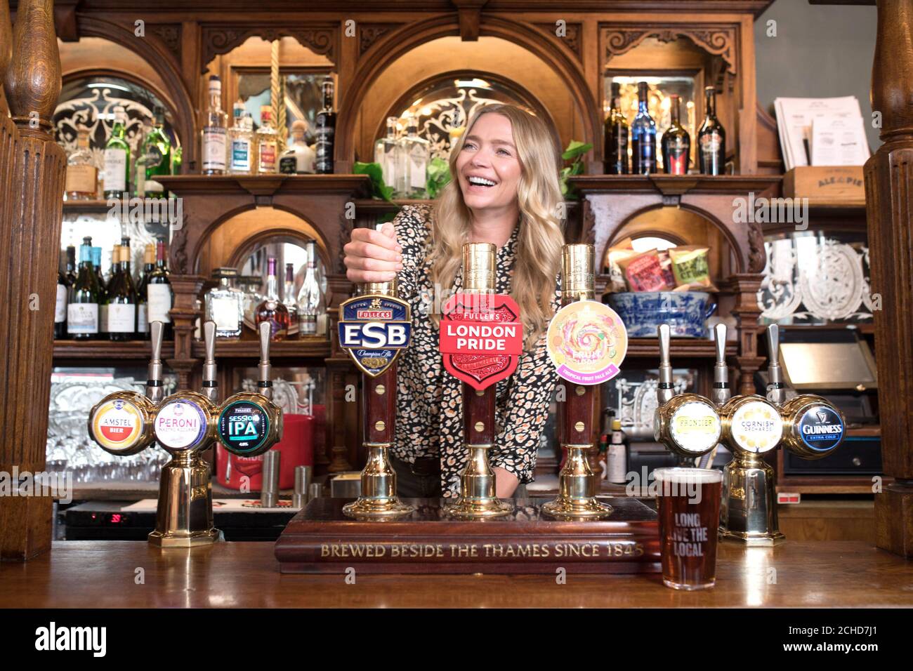 Jodie Kidd kündigt &Atilde;’Long Live The Local&Atilde;“ an, eine landesweite Kampagne, die von Britain&Atilde unterstützt wird;•s Beer Alliance, die die Regierung auffordert, die verheerend hohen Biersteuern zu senken, um britische Pubs offen zu halten, die von Chancellor&Atilde ins Leben gerufen wurde;•lokaler Red Lion in Westminster, London. Stockfoto