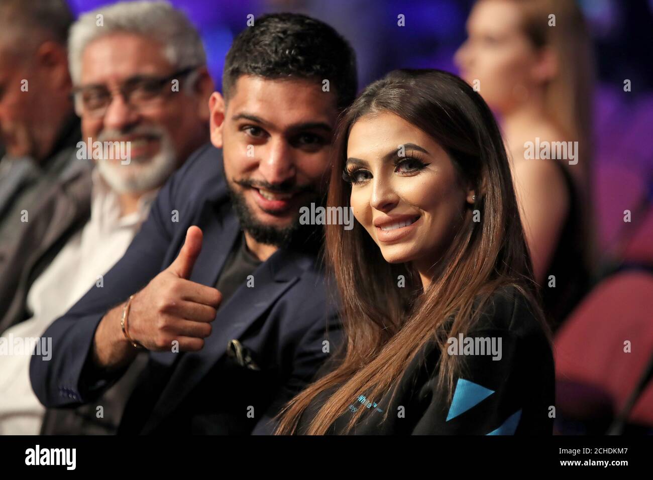 Amir Khan und seine Frau Faryal Makhdoom in der Manchester Arena. Stockfoto