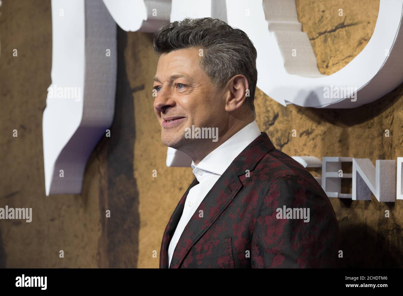 Andy Serkis kommt zur Premiere von Mowgli: Legend of the Jungle im Curzon Mayfair Stockfoto