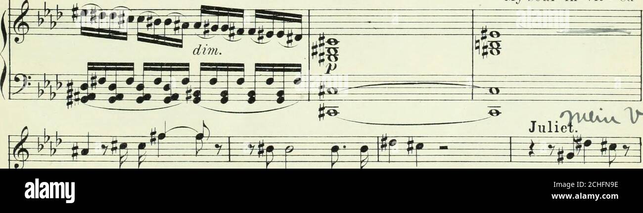 . Romeo und Julia : Oper in fünf Akten . ngypt / ia g e tu * m Romeo. RO-Me-o! Mvbe-lovdL *gé ^^ j^ Mon à - Me tappe- My Soul in-Vit - hrsg. >txt5t lait! Je te vois! Dein! Ich halte dich! f è* ma bouche est mu - et - te!Meine Lippe soll si-lent werden! G ^J) «ma ferfb #j3 – e£ SI» f* Mon pè- RE,My Fa-ther, I - :=te ÏÈ ^ =ee 13203 124 Stockfoto