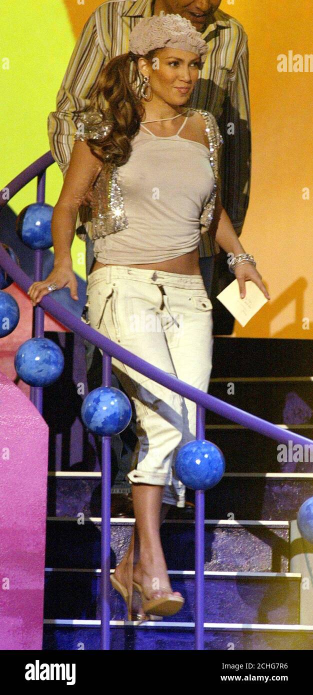 Nickelodeon Kids Choice Award Lieblings Tv Schauspieler Schauspielerin und Sängerin Jennifer Lopez geht auf das Podium als