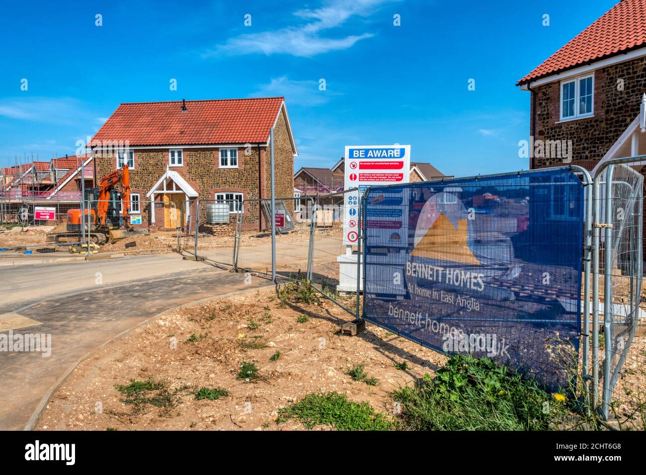 Neues Anwesen von Bennett Homes wird auf einem Grünfeld am St Edmund's Park am Rande von Hunstanton im Norden Norfolks gebaut. Stockfoto