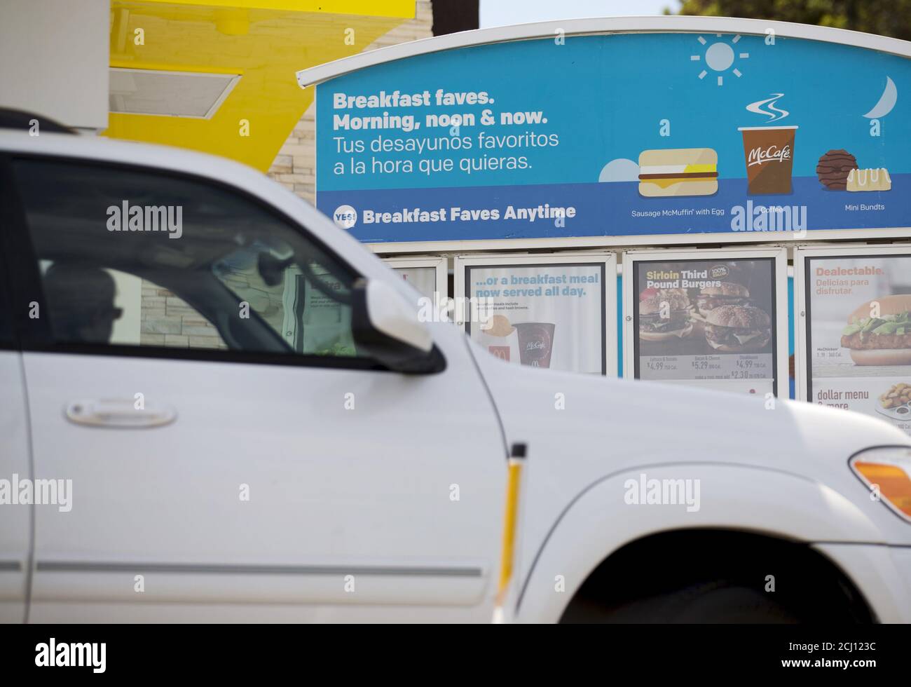 Drive Thru Breakfast Stockfotos Und Bilder Kaufen Alamy