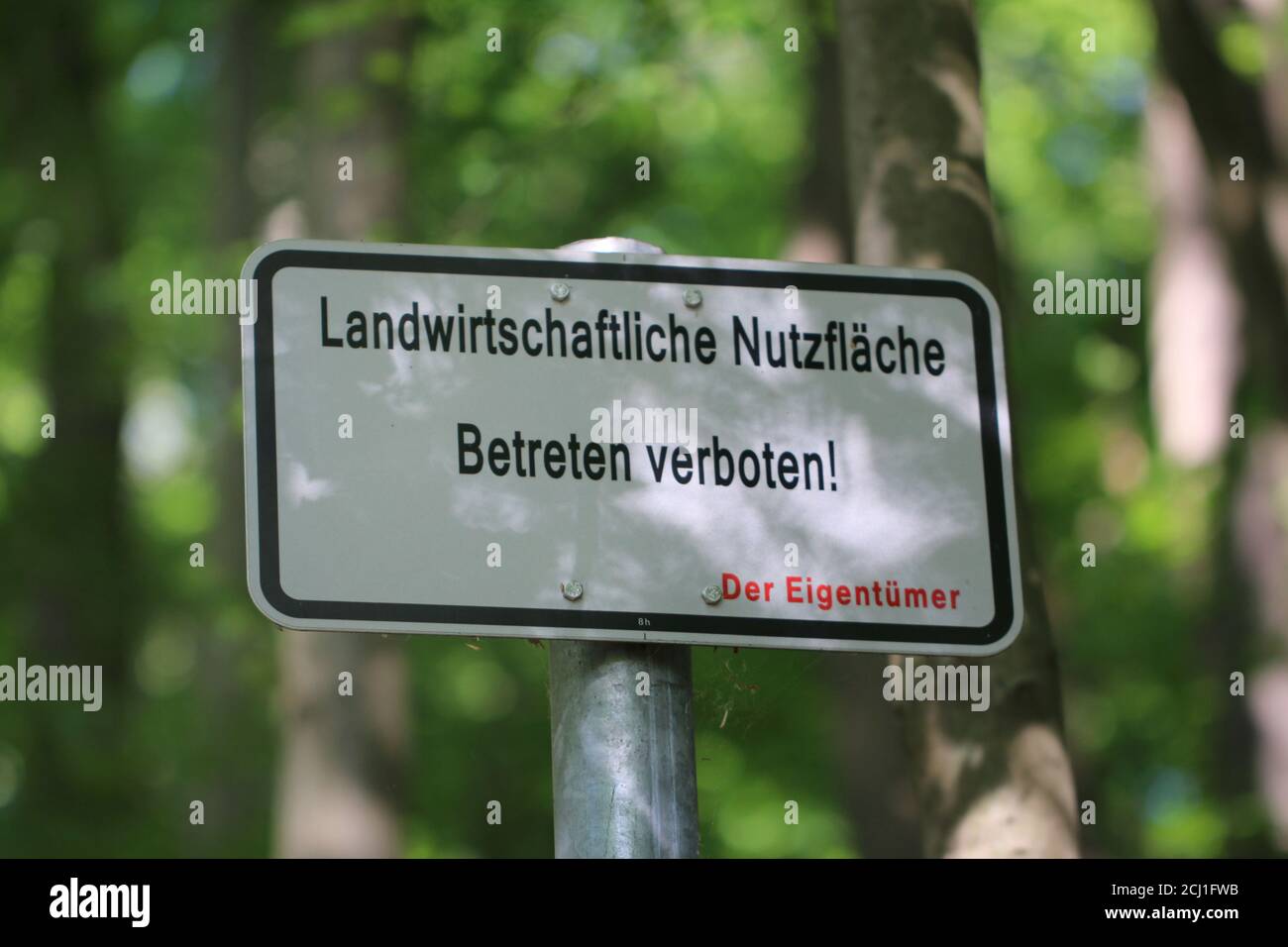 Verbotsschild für landwirtschaftliche Fläche, Deutschland