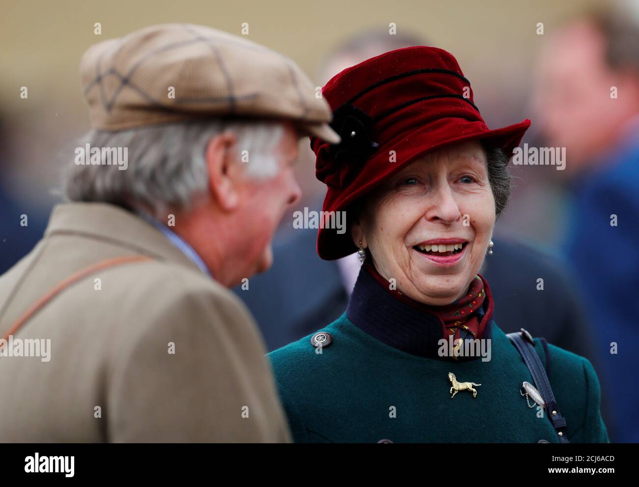 Princess anne and andrew parker bowles -Fotos und -Bildmaterial in