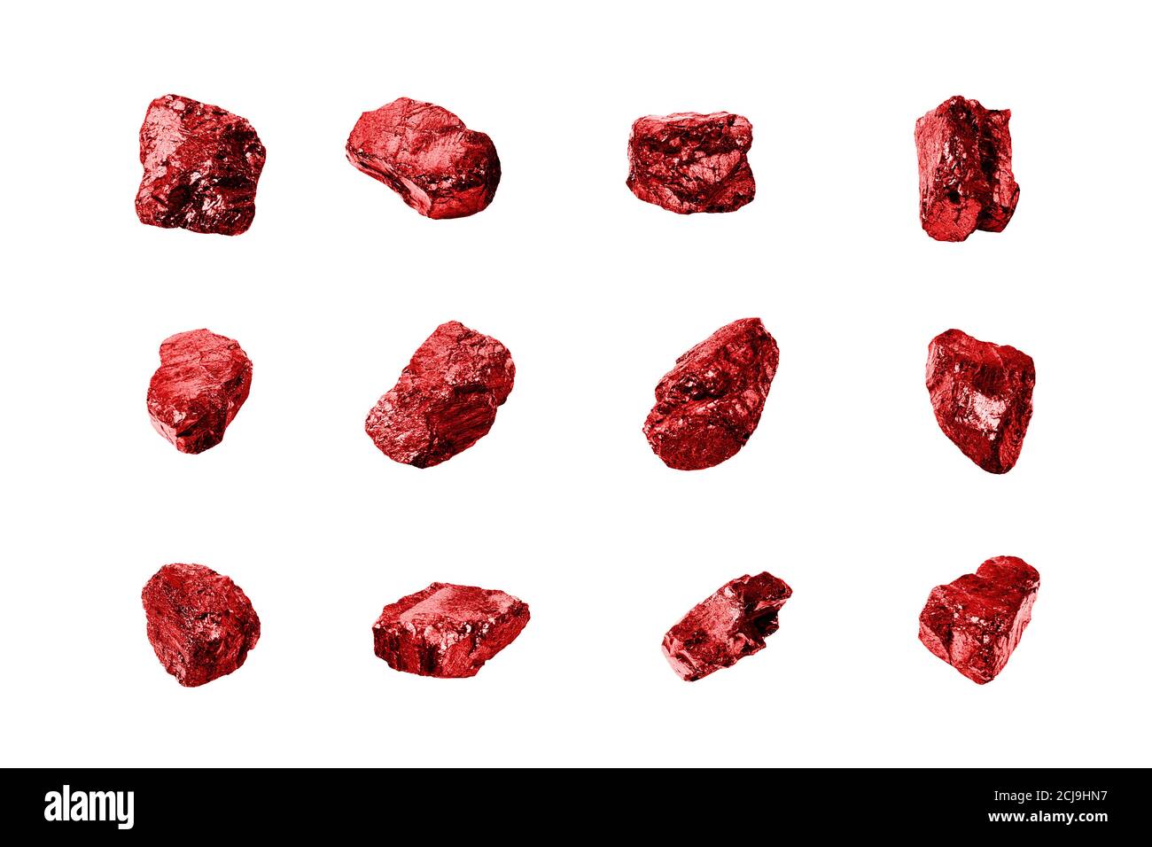 Rote Edelsteine weißer Hintergrund isolierte Nahaufnahme, Rubin Edelstein Set, roh glänzende Granatsammlung, grobe natürliche Felsen Nuggets Textur, Mineral, Juwel Stockfoto