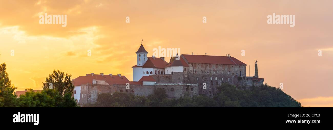 Luftaufnahme von Palanok Castle, Mukachevo, Ukraine Stockfoto