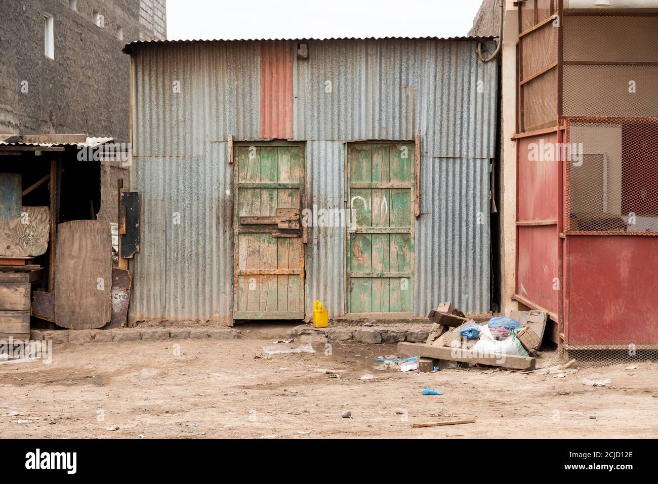 Metall Zink gemacht armen alten Haus in Dschibuti, Ostafrika Stockfoto