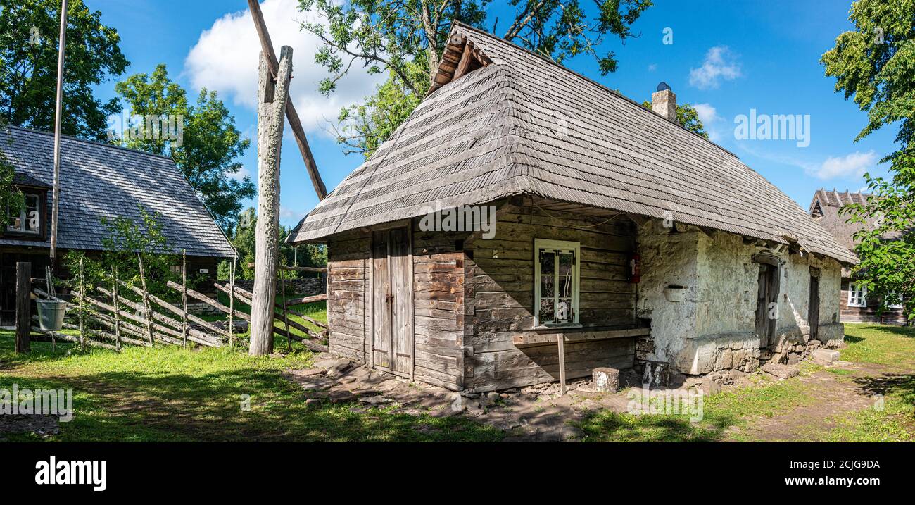 Hiiumaa Freilichtmuseum Bauernhof Mihkli, Estland. Die meisten Gebäude stammen aus der Mitte des 18. Jahrhunderts. Einer der am besten erhaltenen Bauernhöfe. Stockfoto