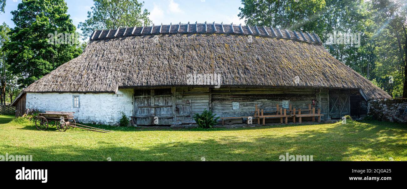 Hiiumaa Freilichtmuseum Bauernhof Mihkli, Estland. Die meisten Gebäude stammen aus der Mitte des 18. Jahrhunderts. Einer der am besten erhaltenen Bauernhöfe. Stockfoto