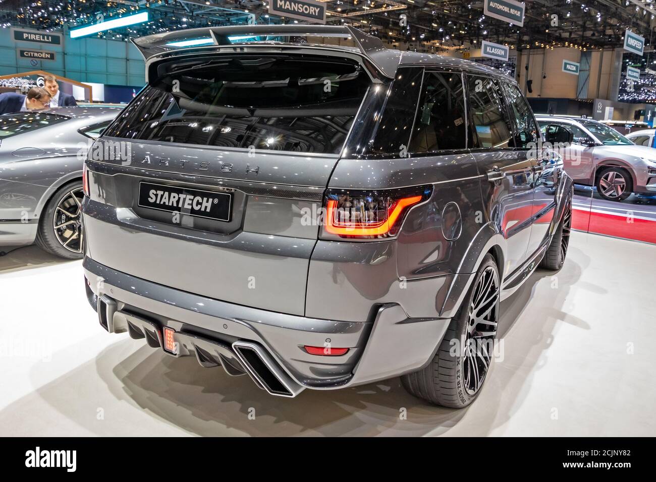STARTECH Land Rover Range Rover Sport SVR Luxus-SUV auf dem 89.  Internationalen Automobilsalon in Genf. Genf, Schweiz - 5. März 2019  Stockfotografie - Alamy