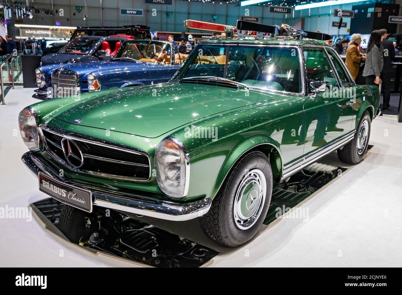 1967 Mercedes 280 SL Pagode W113 BRABUS Classic auf dem 89. Genfer Automobilsalon. Genf, Schweiz - 5. März 2019. Stockfoto