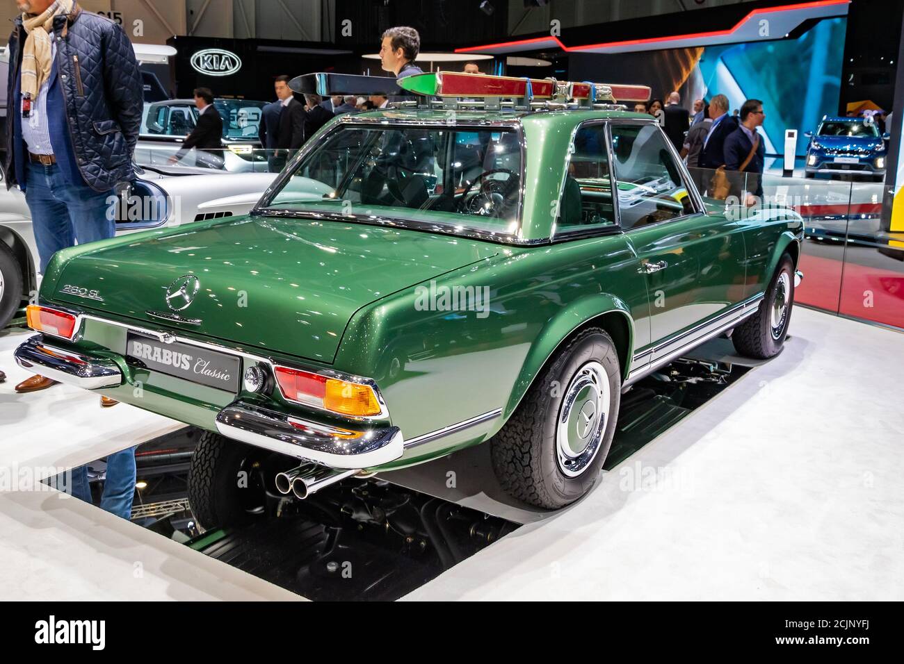 1967 Mercedes 280 SL Pagode W113 BRABUS Classic auf dem 89. Genfer Automobilsalon. Genf, Schweiz - 5. März 2019. Stockfoto