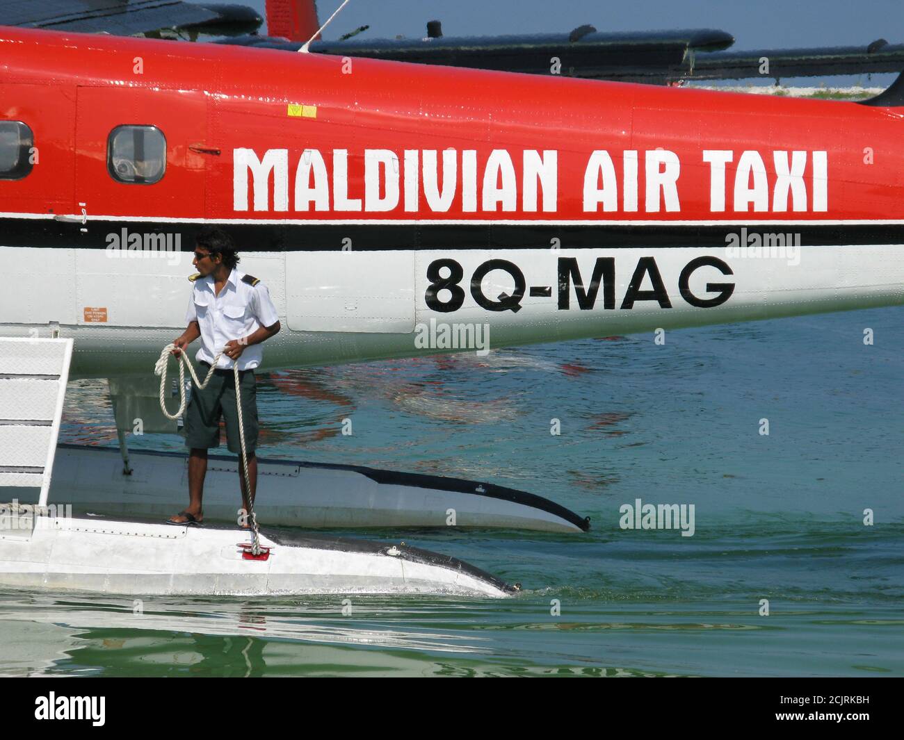 Das maledivische Air Taxi Flugzeug kommt ins Hafenbecken des Flughafens Male auf den Malediven. 03. November 2008. Foto: Neil Turner Stockfoto