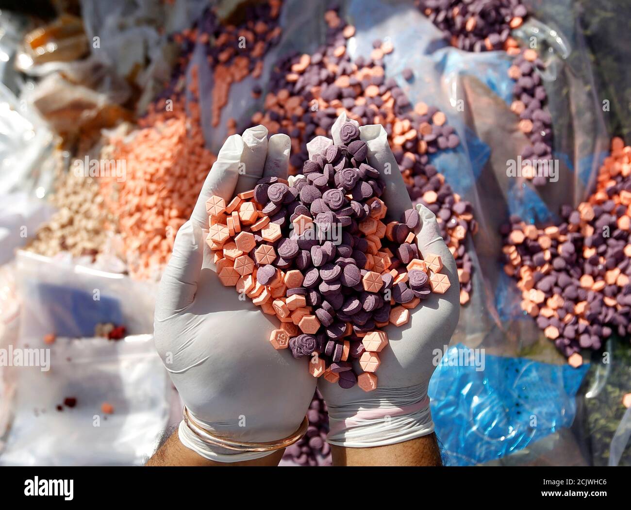 Cambodia Phnom Penh Drugs Stockfotos Und Bilder Kaufen Alamy