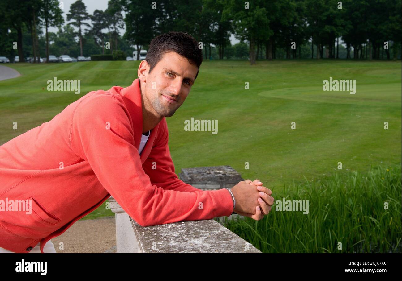 Novak Djokovic in Stoke Poges, Buckinhamshire, England. 20 JUN 2013 BILDCREDIT : © MARK PAIN / ALAMY STOCK IMAGE Stockfoto