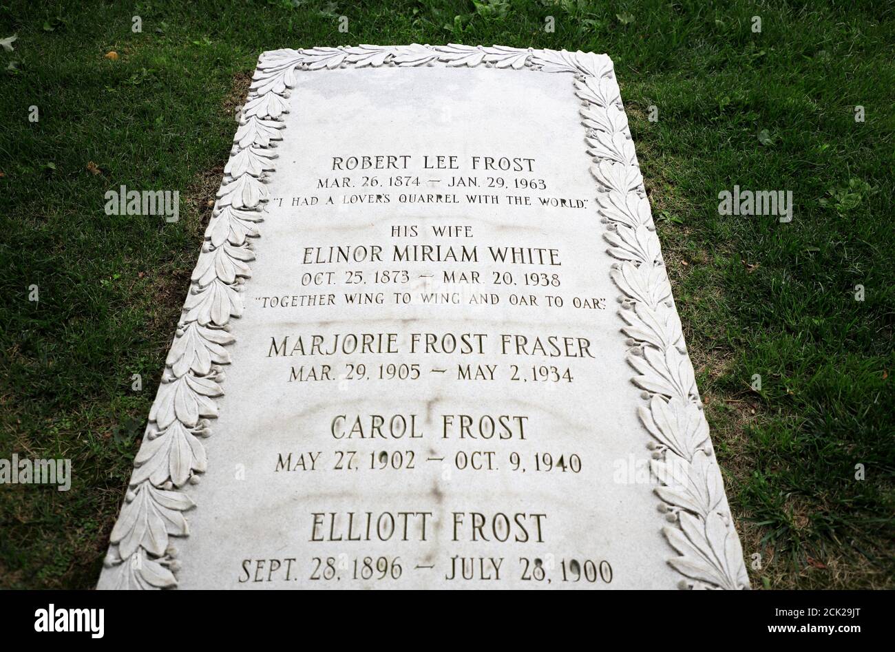 Der Grabstein des Grabes der Familie Robert Lee Frost in Bennington Alter Friedhof.Alter Bennington.Bennington.Vermont.USA Stockfoto