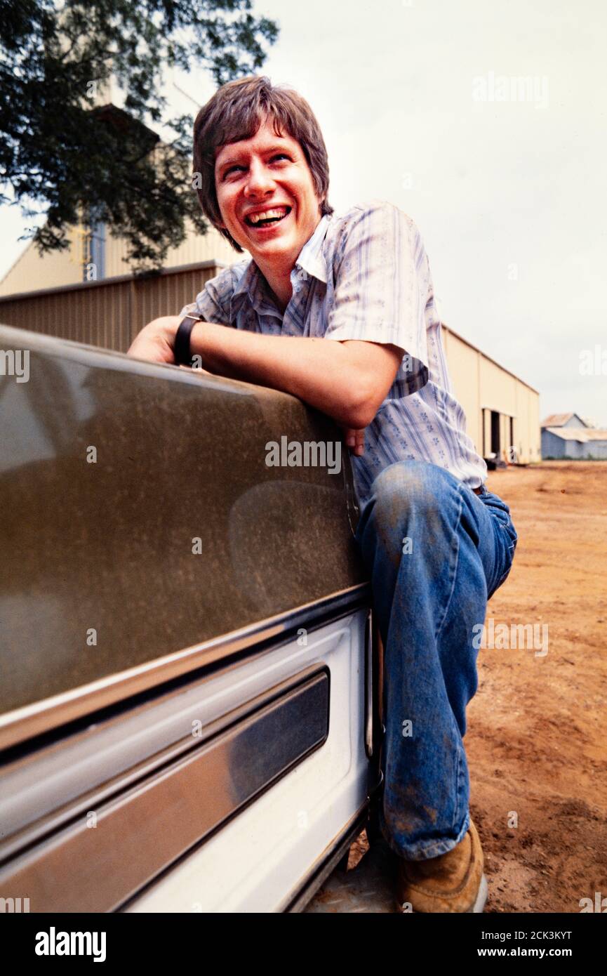 James Earl ' Chip ' Carter, Sohn von Präsident Jimmy und First Lady Rosalynn Carter auf der Farm der Familie in Plains, Georgia im Jahr 1976. Chip Carter war 2020 wieder in den Nachrichten, nachdem er zugegeben hatte, dass er Marihuana mit der Sängerin Willie Nelson auf dem Dach des Weißen Hauses rauchte. Stockfoto