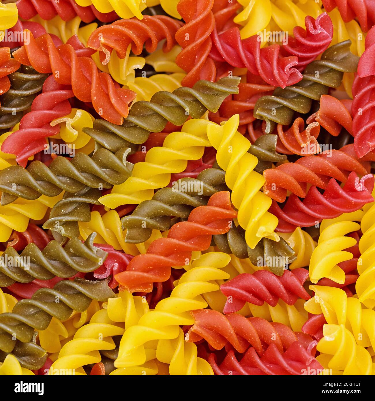 Tricolore pasta -Fotos und -Bildmaterial in hoher Auflösung – Alamy