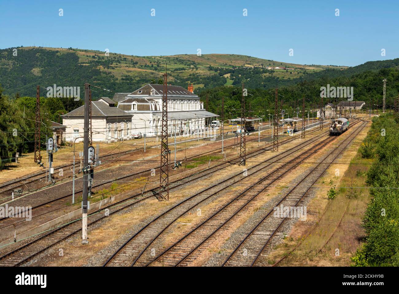 Bahnhof von Neussargues, Cantal Department, Auvergne-Rhone-Alpes, Frankreich Stockfoto