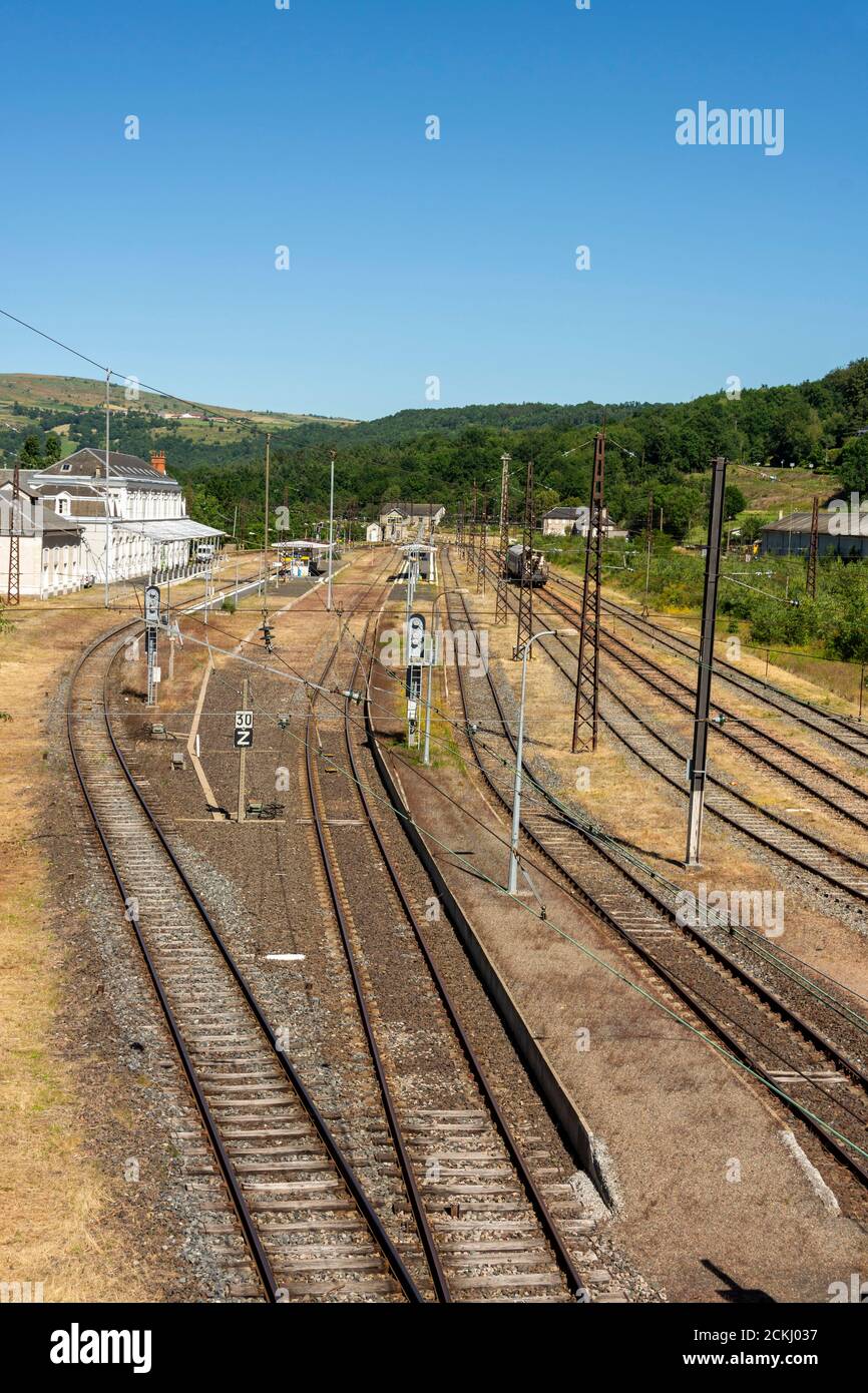 Bahnhof von Neussargues, Cantal Department, Auvergne-Rhone-Alpes, Frankreich Stockfoto