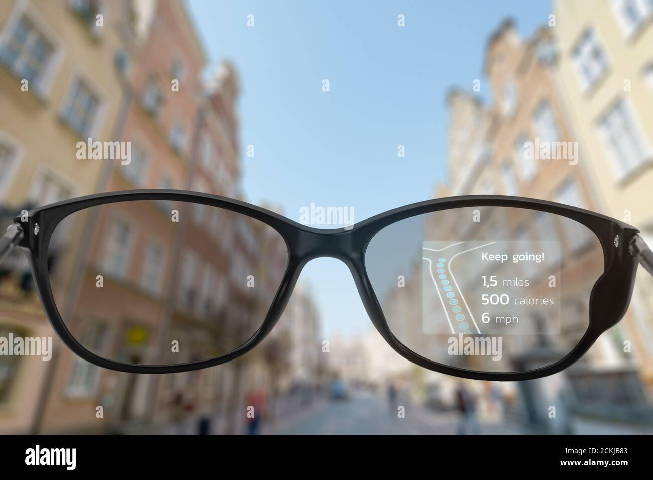 Laufen in der Stadt mit Smart Glasses Stockfoto