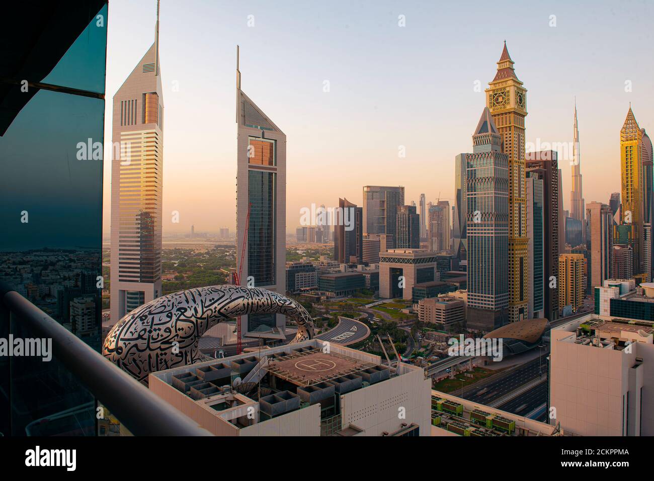 bilder von museum der zukunft dubai
