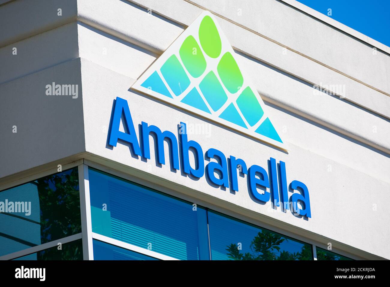 Ambarella unterzeichnet am Hauptsitz des Fabless-Halbleiterdesignunternehmens im Silicon Valley, dem High-Tech-Zentrum der San Francisco Bay Area - Santa Clara, CA, USA Stockfoto