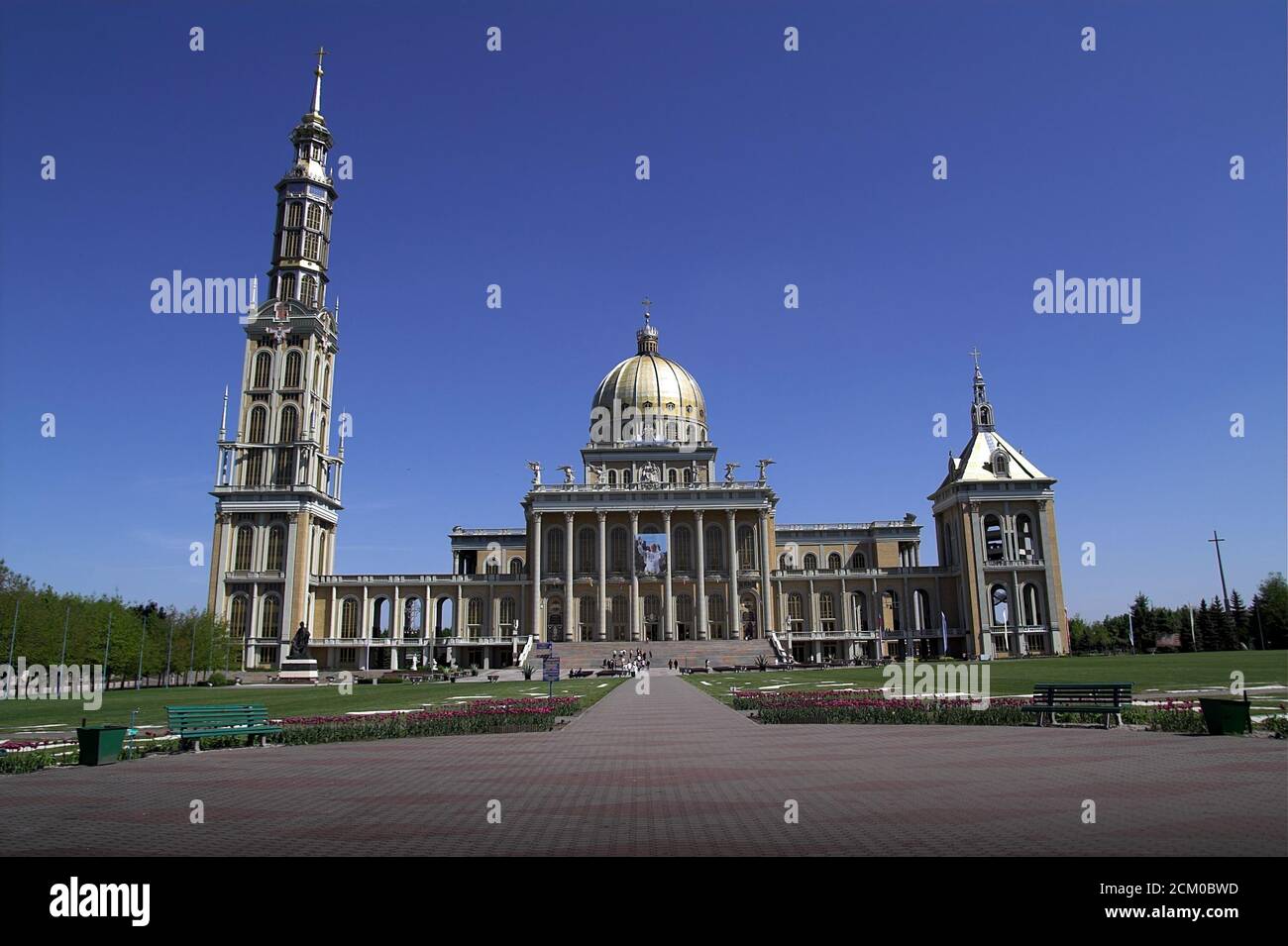 Licheń, Polen, Basilika der Seligen Jungfrau Maria. Polen, Basilika der Heiligen Jungfrau Maria. Bazylika Matki Bożej. Allgemeine Ansicht. Gesamtansicht. Stockfoto