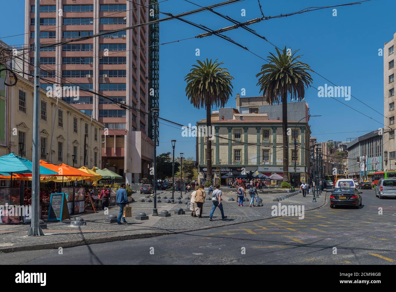 Blick auf den Plaza Anibal Pinto Platz in Valparaiso, Chile Stockfoto