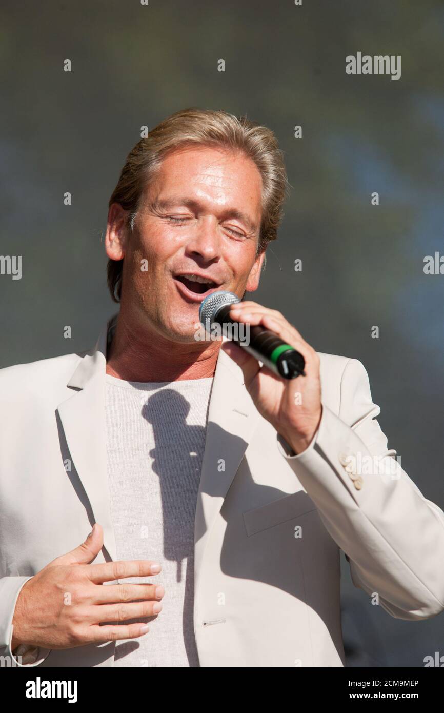 Singer Olaf Berger -Fotos Und -Bildmaterial In Hoher Auflsung Alamy