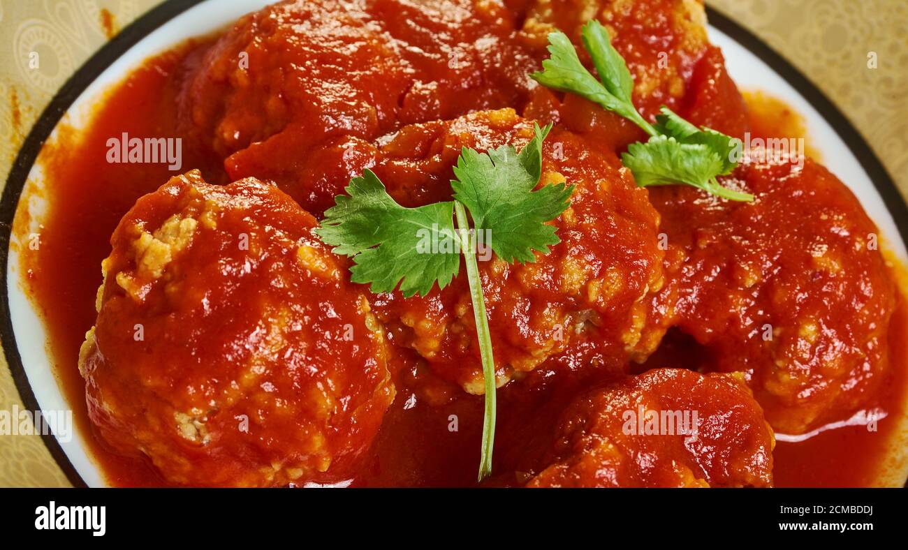 Polpette al sugo -Fotos und -Bildmaterial in hoher Auflösung – Alamy