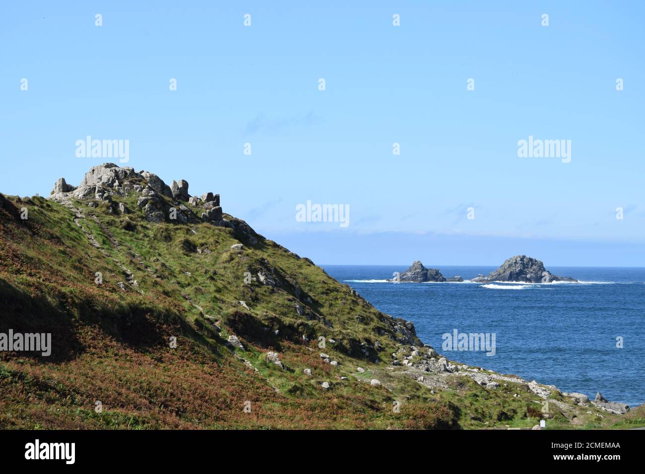 Felsen im Meer Stockfoto