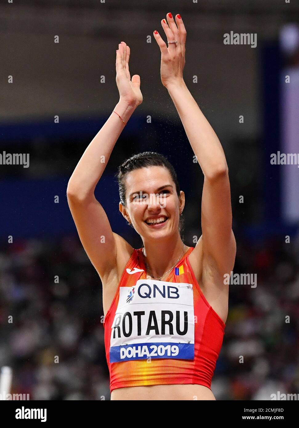 Alina rotaru long jump Fotos und Bildmaterial in hoher Auflösung Alamy
