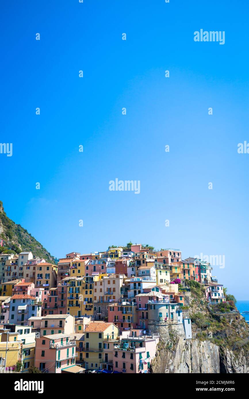Manarola, Cinque Terre, Italien - Juli 2016 - Die auffälligste der Cinque Terre Dörfer Stockfoto