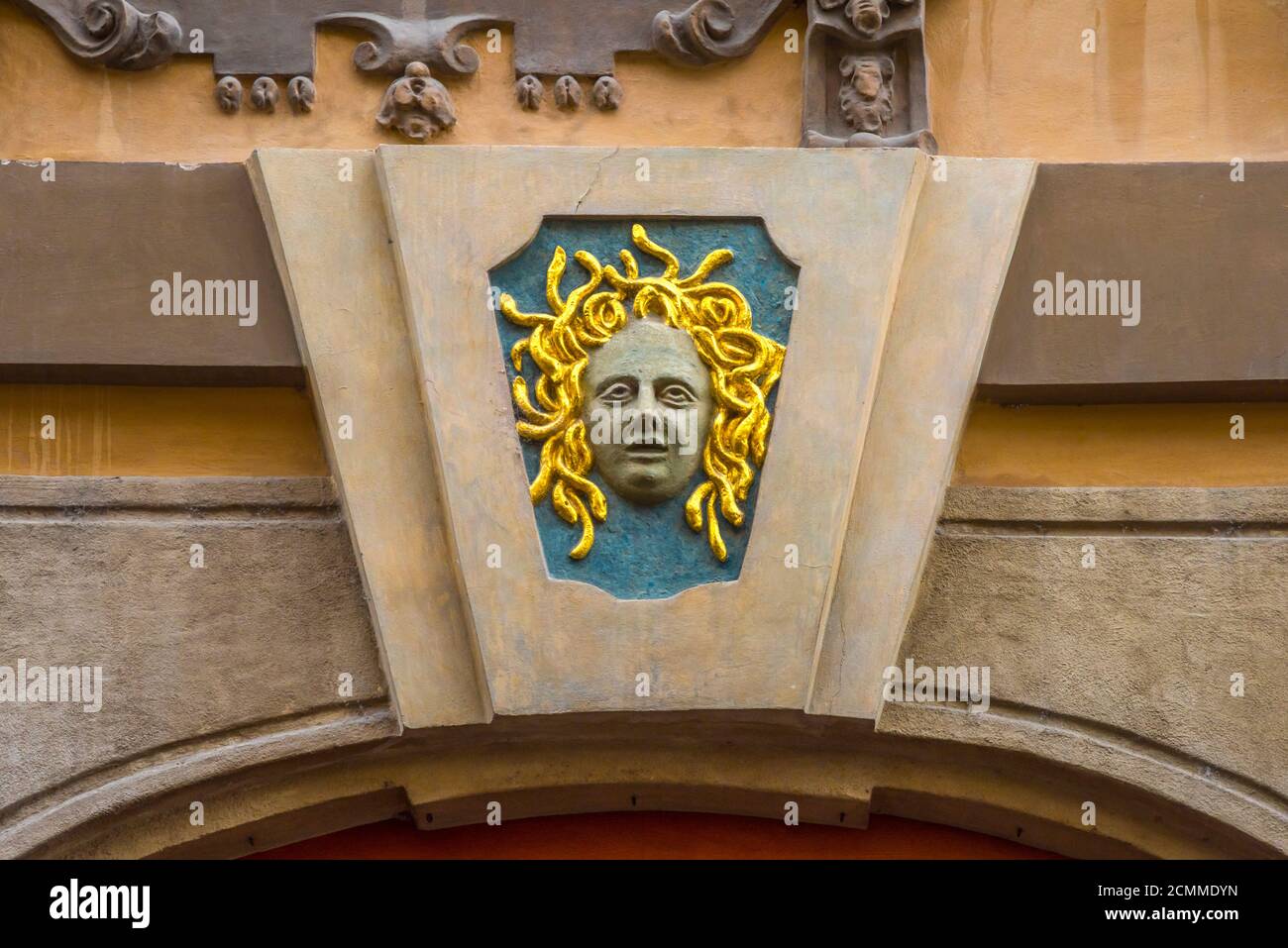 Tschechische Republik, Prag, Mala Strana, Nerudova, Nummer 14, Valkoun Haus, Medusa Haus Schild Stockfoto