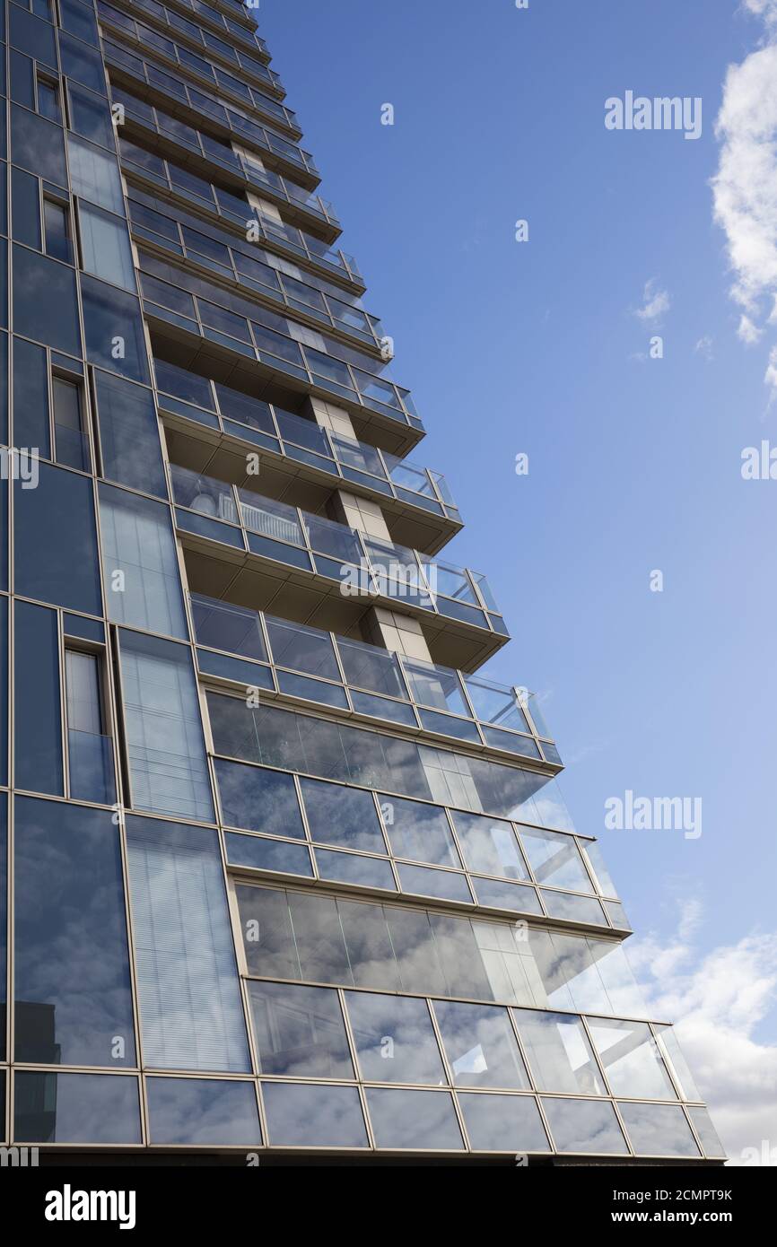 Modernes hohes Gebäude Stockfoto