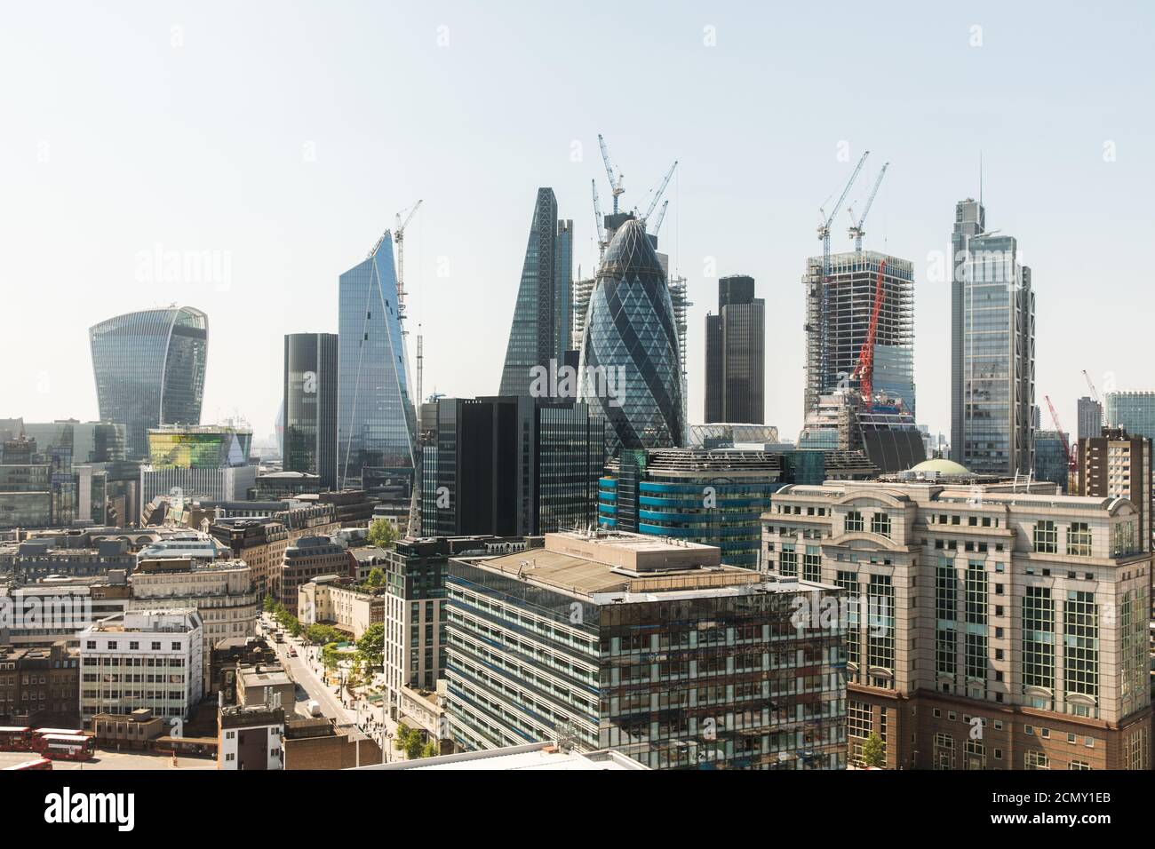 City of London von Aldgate aus gesehen Stockfoto