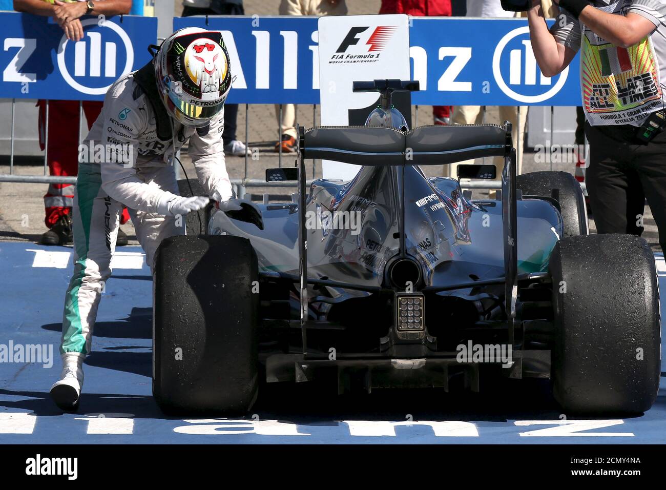 Formel 1 F1 Italienischen Grand Prix Promi Sichtungen Featuring Geri Halliwell Wo Christian Horner Monza Italien Bei 03 Sep 2016 Credit Ipa Wenn Com Nur Verfugbar Fur Die Veroffentlichung In Uk Usa Deutschland