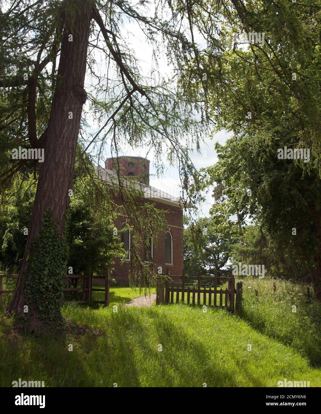 St. Peter & Paul Kirche Langton Stockfoto